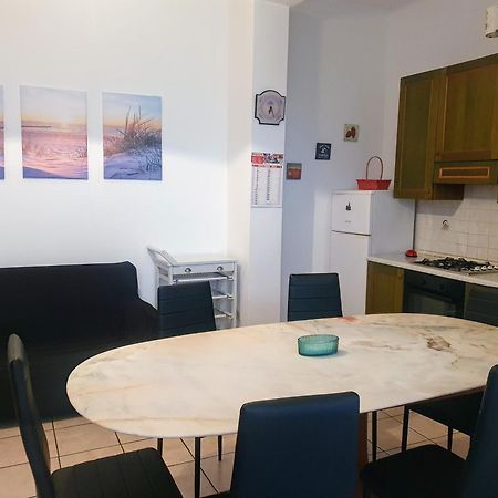 Non Solo Mare Apartment Roseto Degli Abruzzi Exterior foto